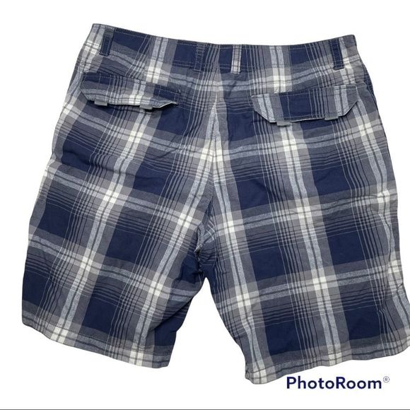 Old Navy Men's Plaid Shorts Loose Khakis Flat Front 36 - Picture 3 of 3